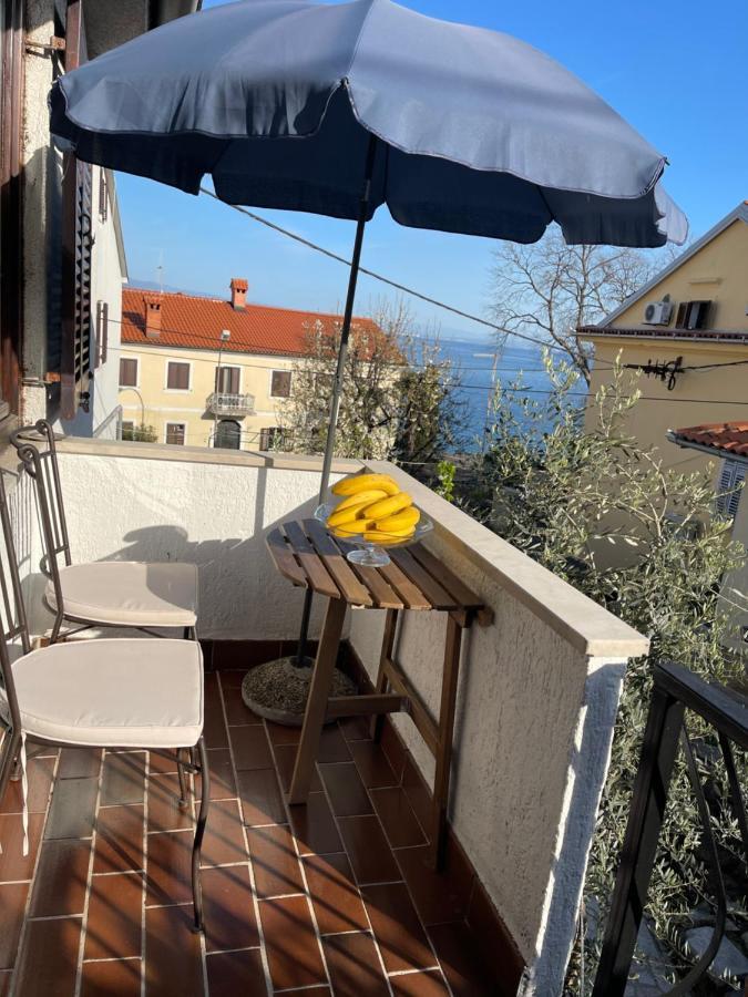 Apartments Matacin With Sea View Opatija Exteriér fotografie